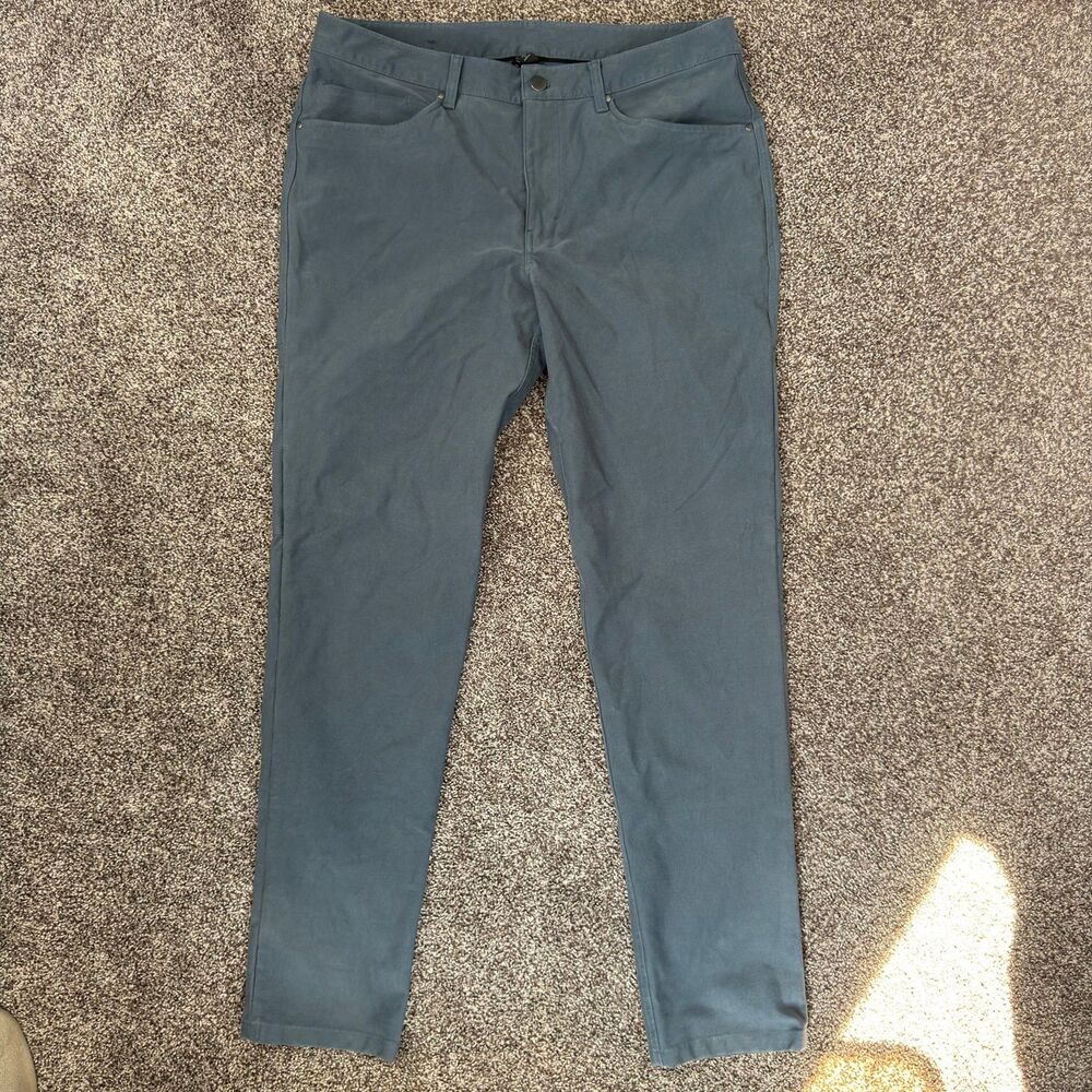 Lululemon Men's ABC 5-Pocket Pant Utilitech Size 34 Gray